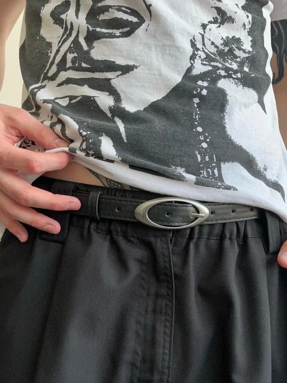 Classic Black Leather Men's Belt with Oval Silver Buckle